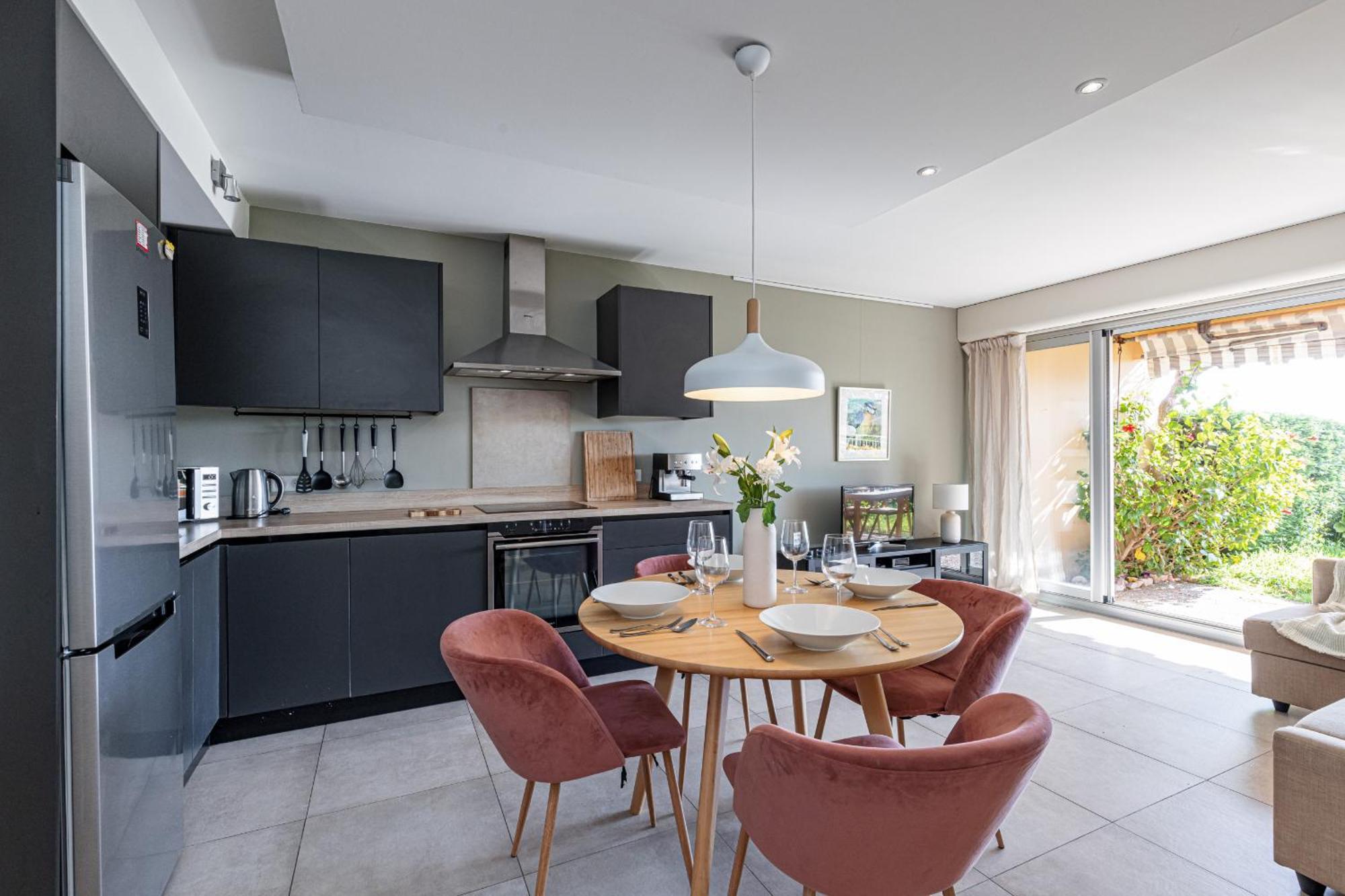 2 Bdr Villefranche-Sur-Mer Sea View Parking And Swimming Pool מראה חיצוני תמונה