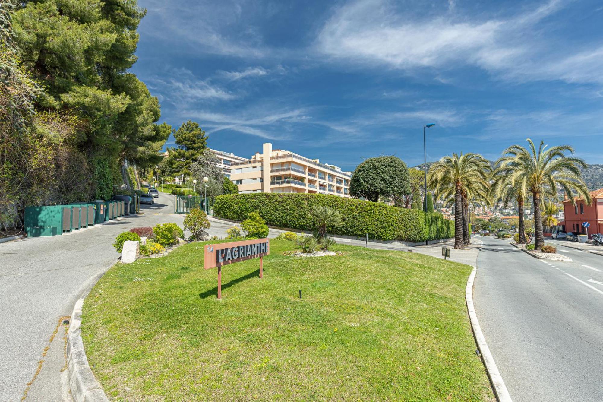 2 Bdr Villefranche-Sur-Mer Sea View Parking And Swimming Pool מראה חיצוני תמונה